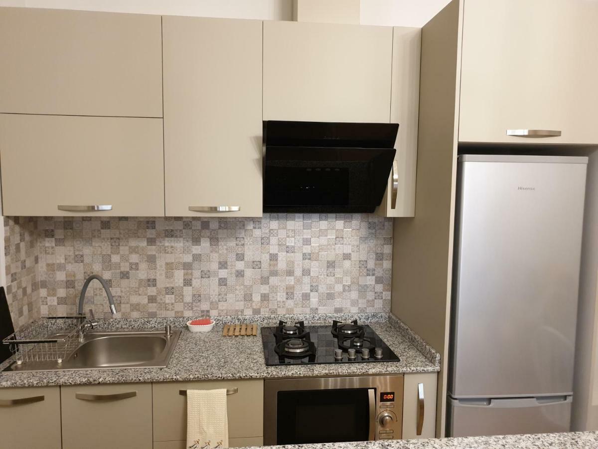 The Starry Night Apartment Μπατούμι Εξωτερικό φωτογραφία